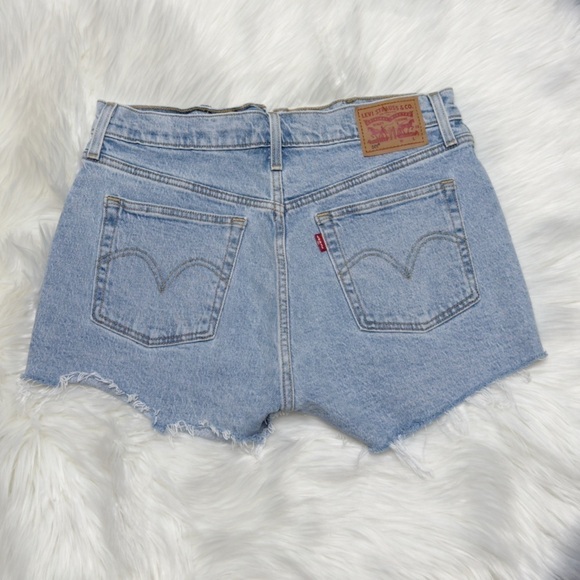 Levis 501 Button Fly Denim Jean Shorts - Picture 3 of 5